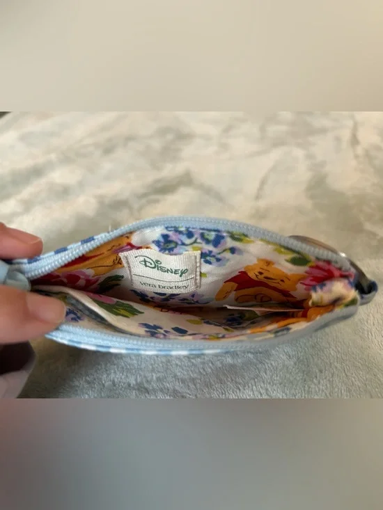 Vera Bradley Winnie the Pooh Zip ID - Picture 3 of 4